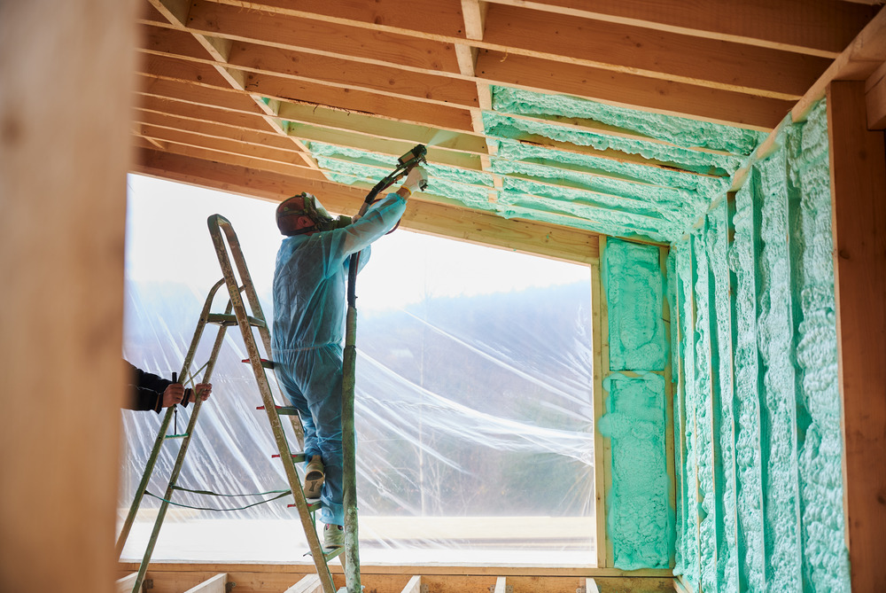 How Does Spray Foam Insulation Regulates House Temperature?