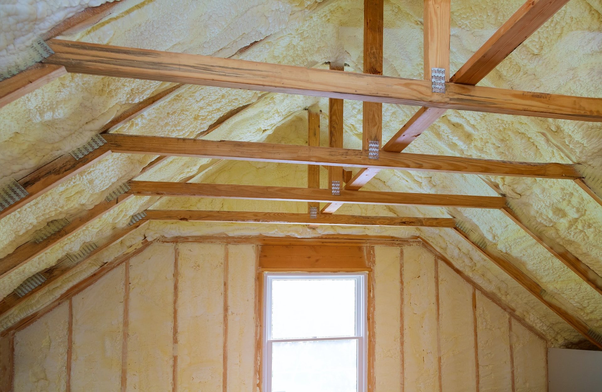 Signs That Your House Needs Attic Insulation Removal Services